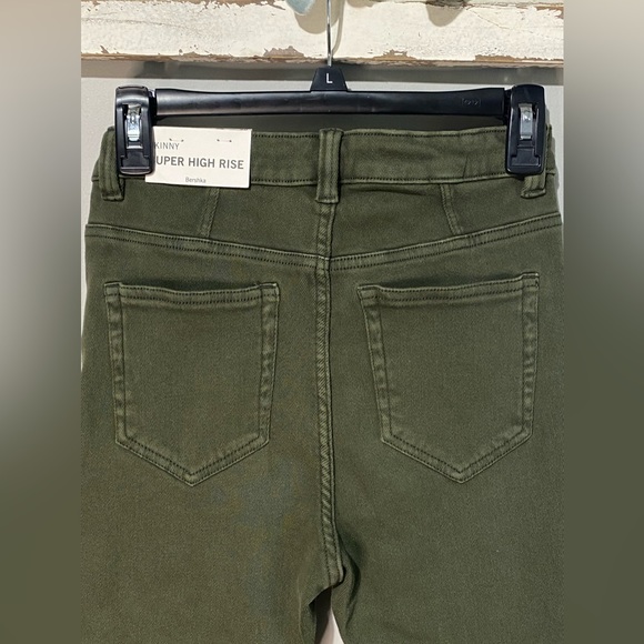 NWT Bershka high waist skinny jeans in Olive - Picture 8 of 8